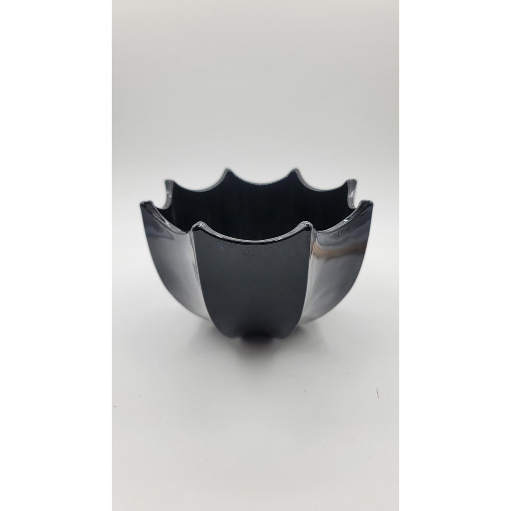 Vintage Indiana MCM Black Amethyst Glass‎ Umbrella Shaped Bowl Vase